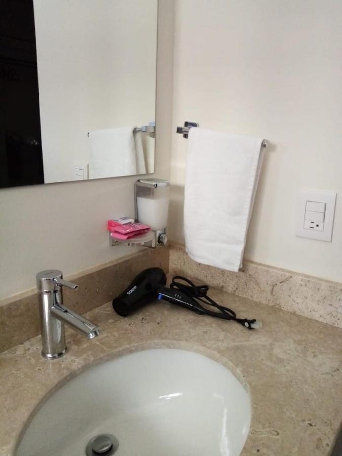Casa Amplia Con Alberca Y Roof Garden Holiday home Playa del Carmen